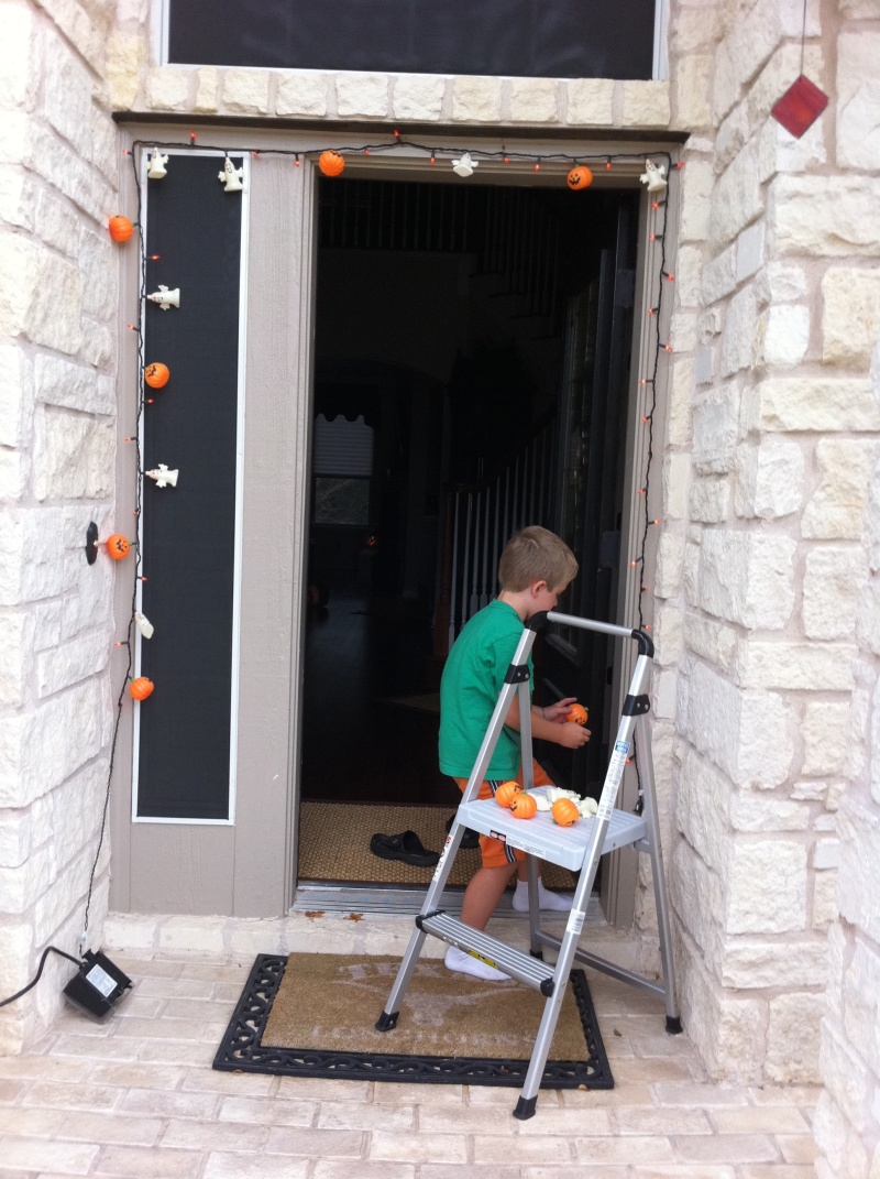 2011-10-10-Halloween Ian Sydney-03.jpg